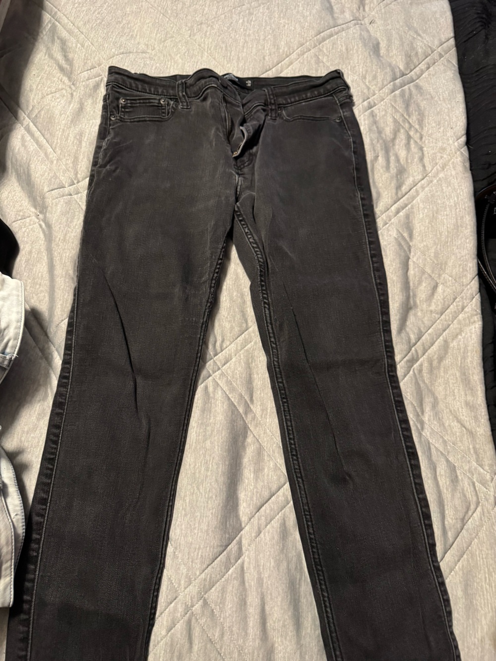 Hollister Men's Slim Straight Black Jeans